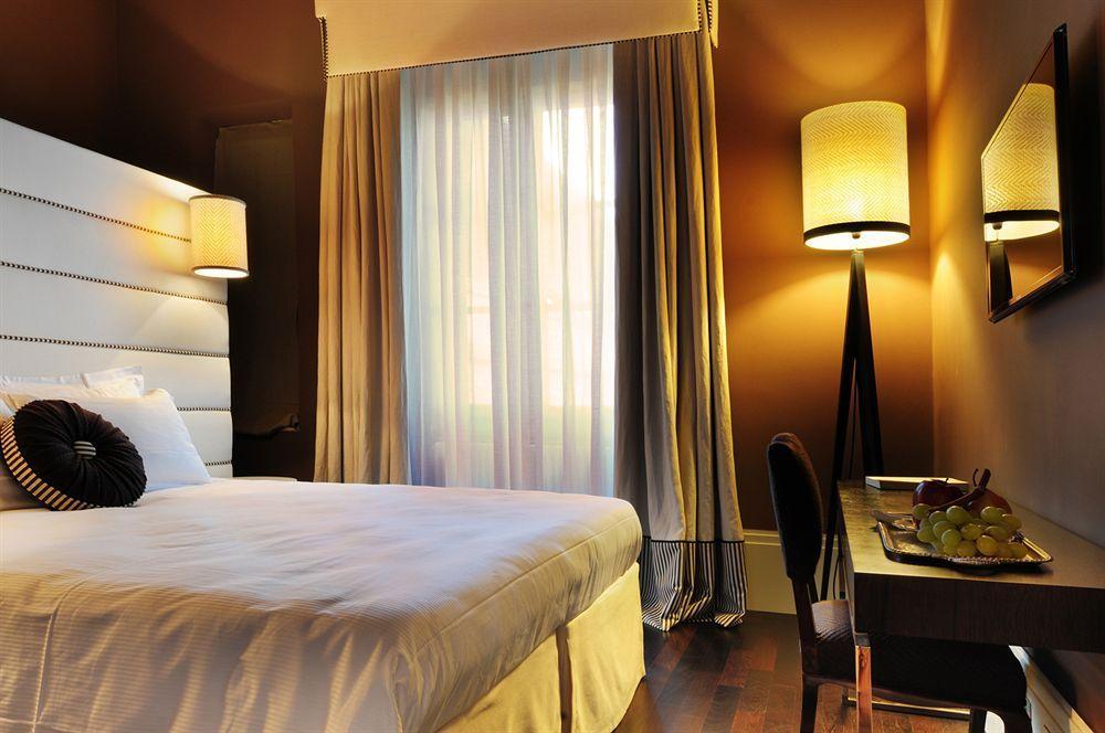 1865 Residenza D'Epoca Bed and Breakfast Florens Exteriör bild